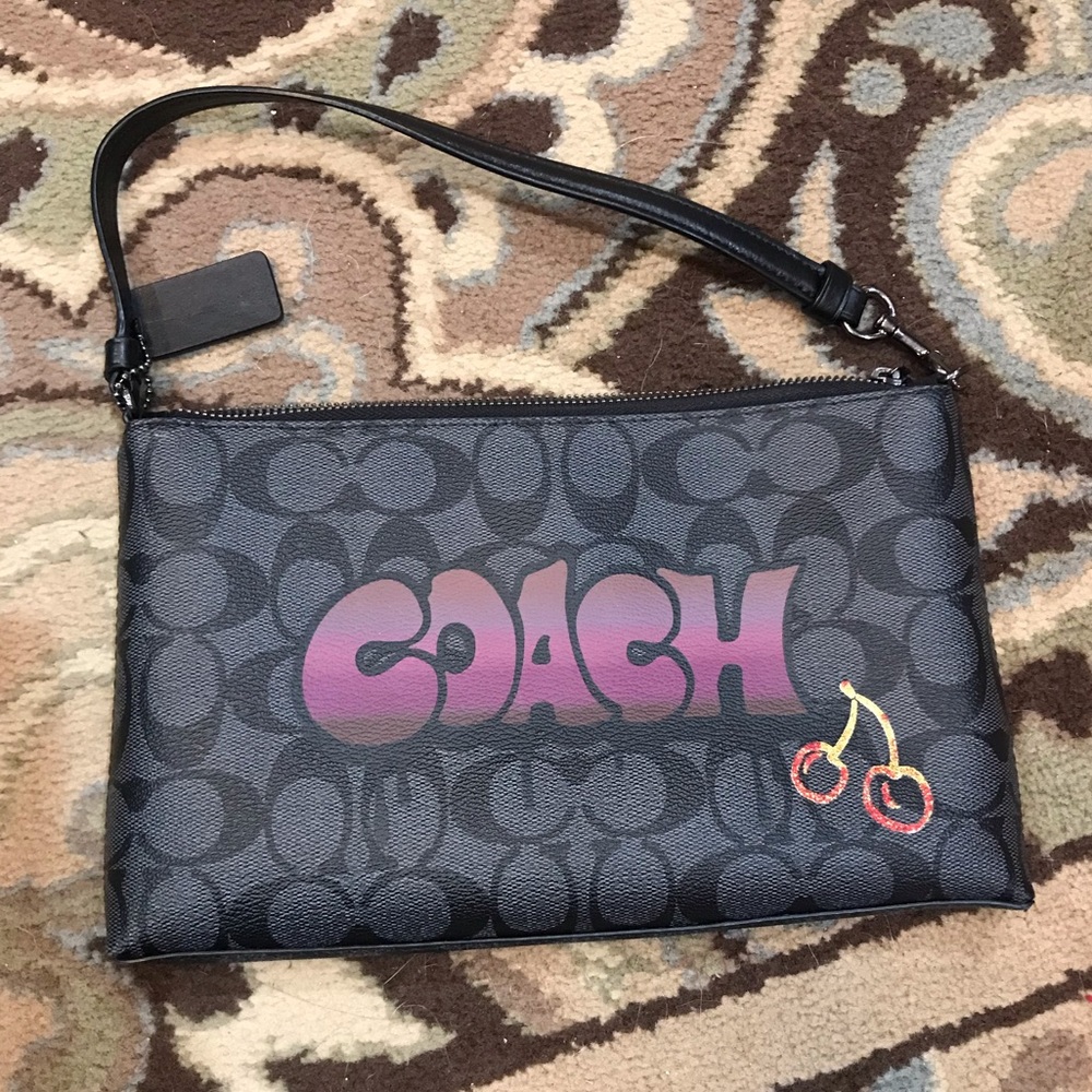 Authentic Coach Graffiti Shoulder Bag/Large Clutch